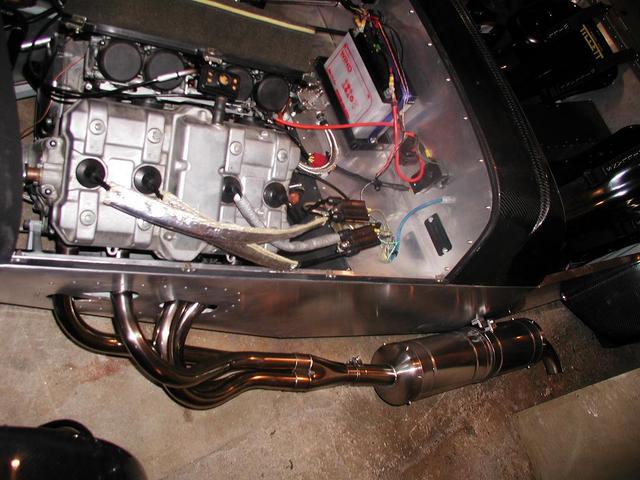 Rescued attachment Manifold Above front outside.JPG